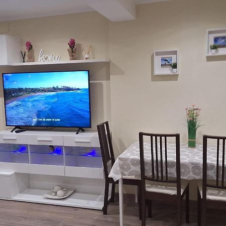 Apartamento En La Playa Malvarrosa Valencia Exterior photo